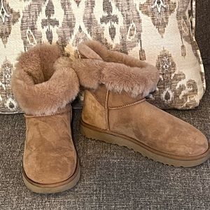 Brown UGG boots with Fur Bows